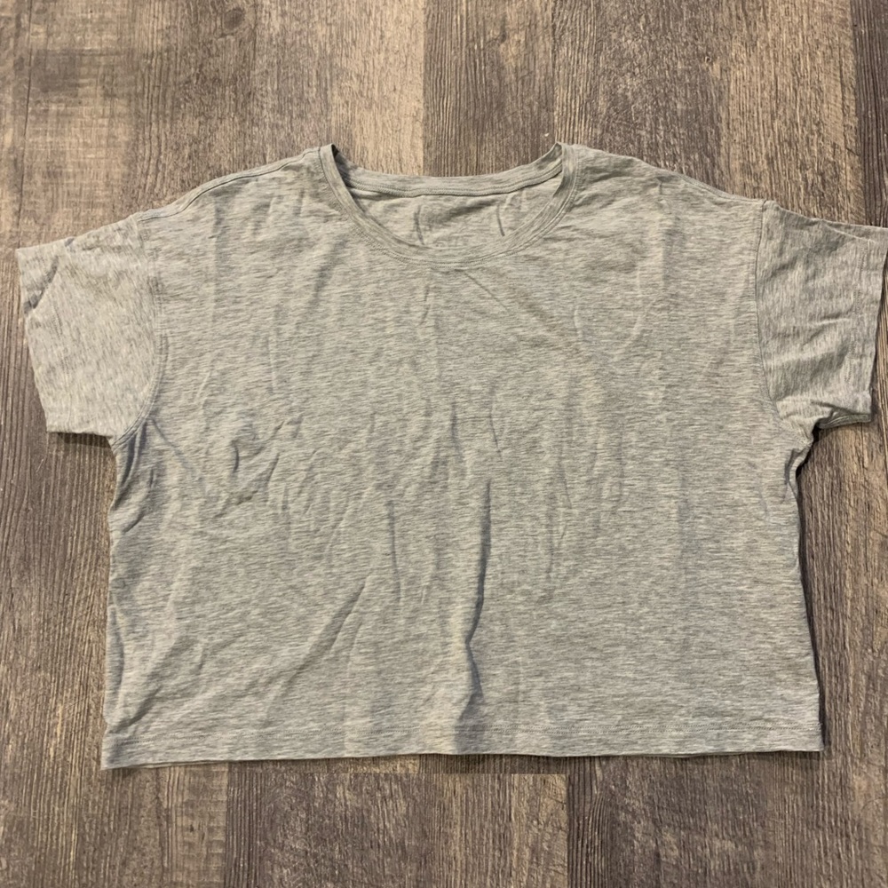 Lululemon T-Shirt